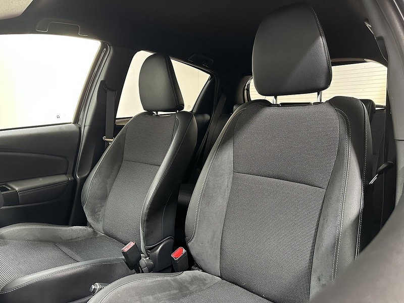 Used Toyota Yaris 2020 for sale - 76819345: Photo 21