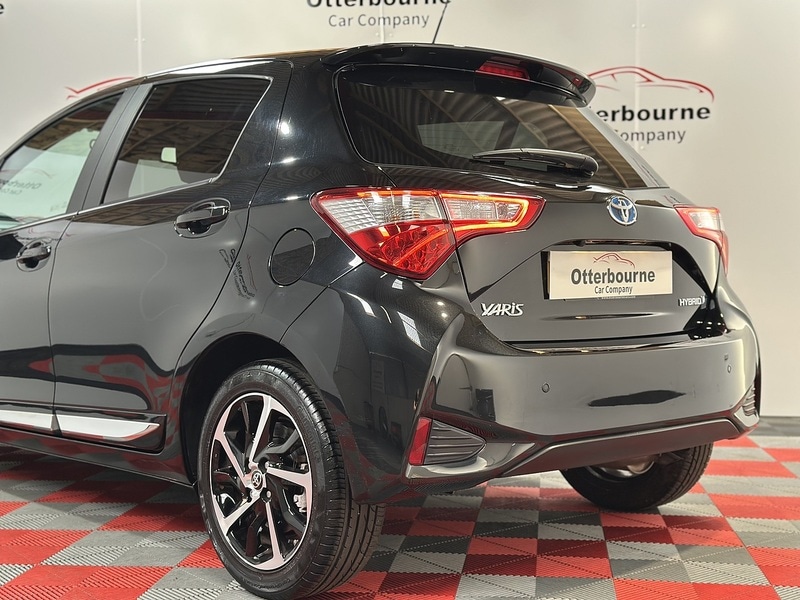 Used Toyota Yaris 2020 for sale - 76819345: Photo 23