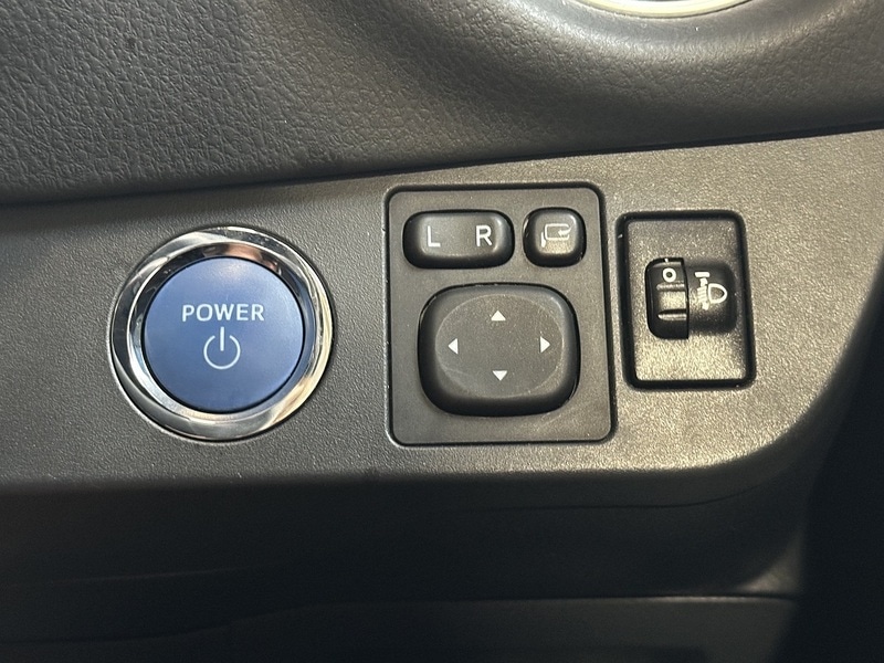 Used Toyota Yaris 2020 for sale - 76819345: Photo 35