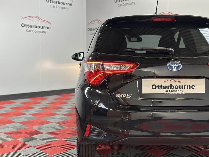 Used Toyota Yaris 2020 for sale - 76819345: Photo 49