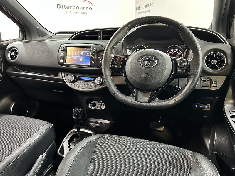 Used Toyota Yaris 2020 for sale - 76819345: Photo 5