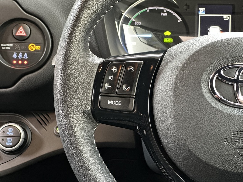 Used Toyota Yaris 2020 for sale - 76819345: Photo 52