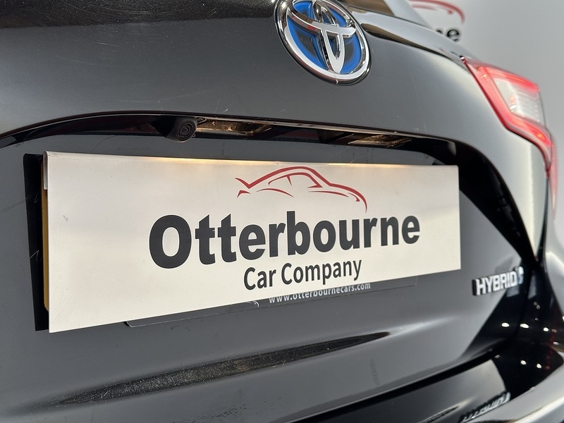 Used Toyota Yaris 2020 for sale - 76819345: Photo 55