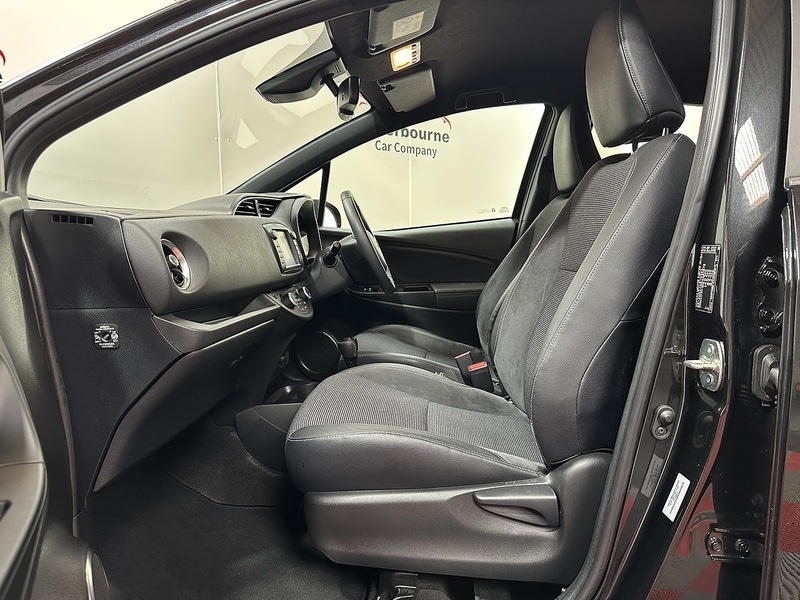 Used Toyota Yaris 2020 for sale - 76819345: Photo 59