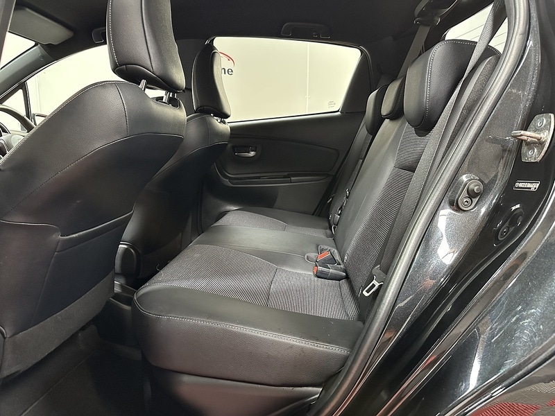 Used Toyota Yaris 2020 for sale - 76819345: Photo 61