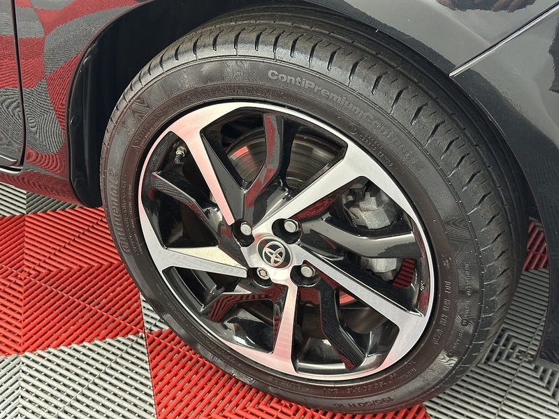 Used Toyota Yaris 2020 for sale - 76819345: Photo 64