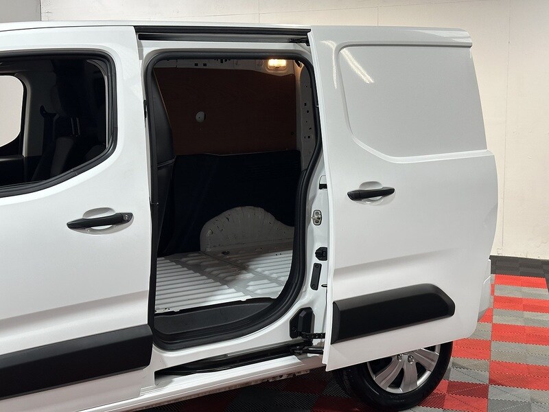 Used Vauxhall Combo 2021 for sale - 76798802: Photo 42