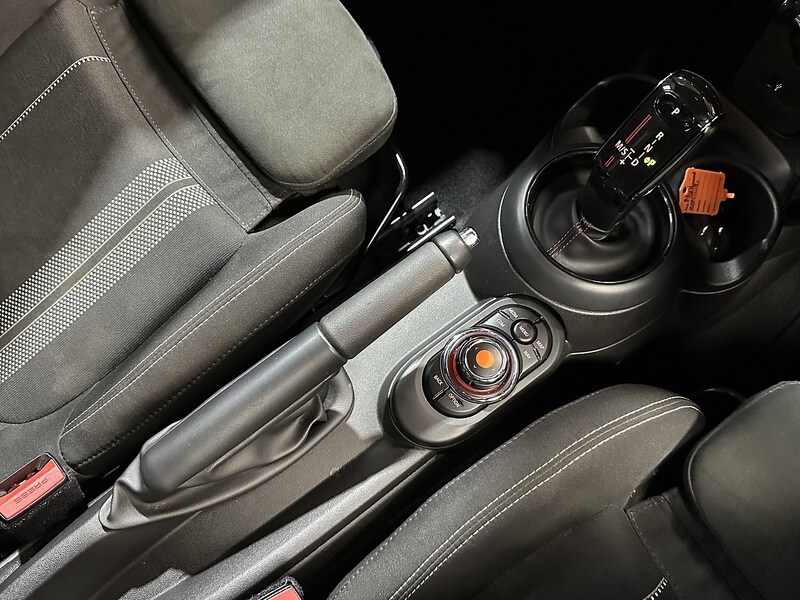 Used MINI Hatch 2018 for sale - 76819349: Photo 21