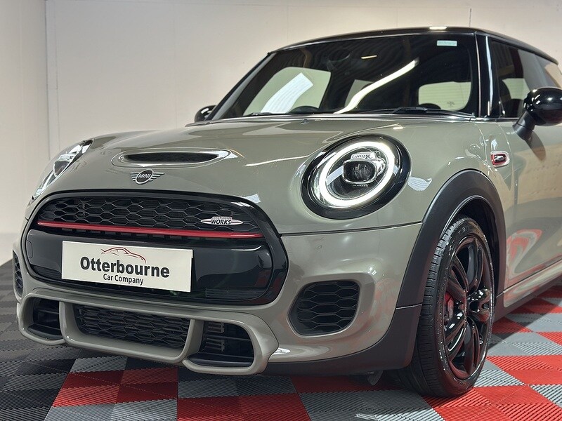 Used MINI Hatch 2018 for sale - 76819349: Photo 32