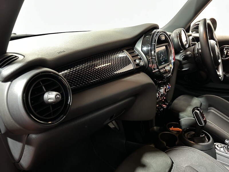 Used MINI Hatch 2018 for sale - 76819349: Photo 49