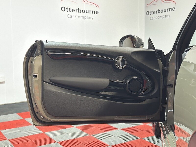 Used MINI Hatch 2018 for sale - 76819349: Photo 52