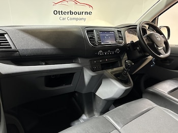 Used Vauxhall Vivaro 2021 for sale - 77494336: Photo