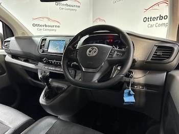 Used Vauxhall Vivaro 2021 for sale - 77494336: Photo