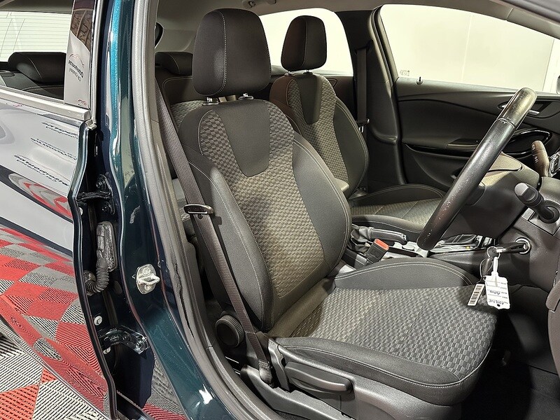 Used Vauxhall Astra 2018 for sale - 77821938: Photo 6