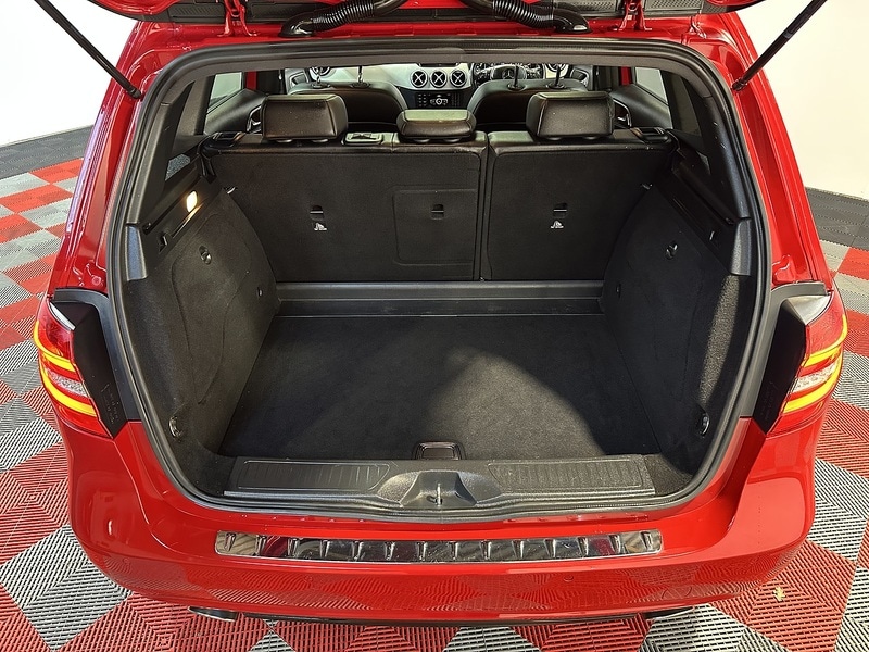 Used Mercedes-Benz B Class 2014 for sale - 76819361: Photo 34