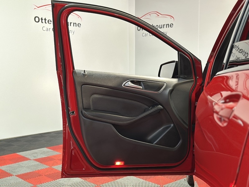 Used Mercedes-Benz B Class 2014 for sale - 76819361: Photo 50