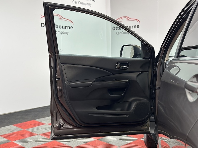 Used Honda CR-V 2017 for sale - 77917303: Photo 34