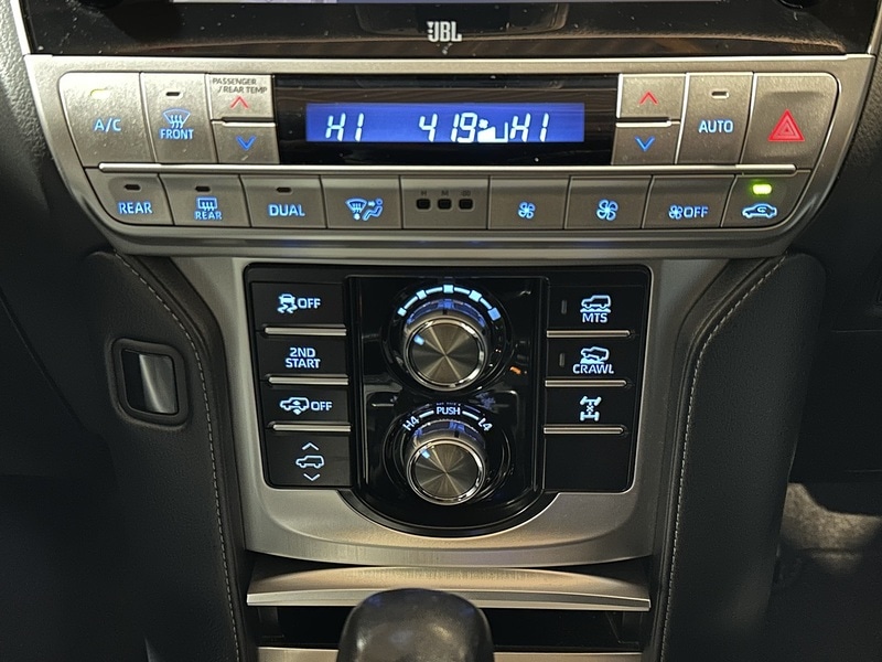 Used Toyota Land Cruiser 2023 for sale - 76819375: Photo 27