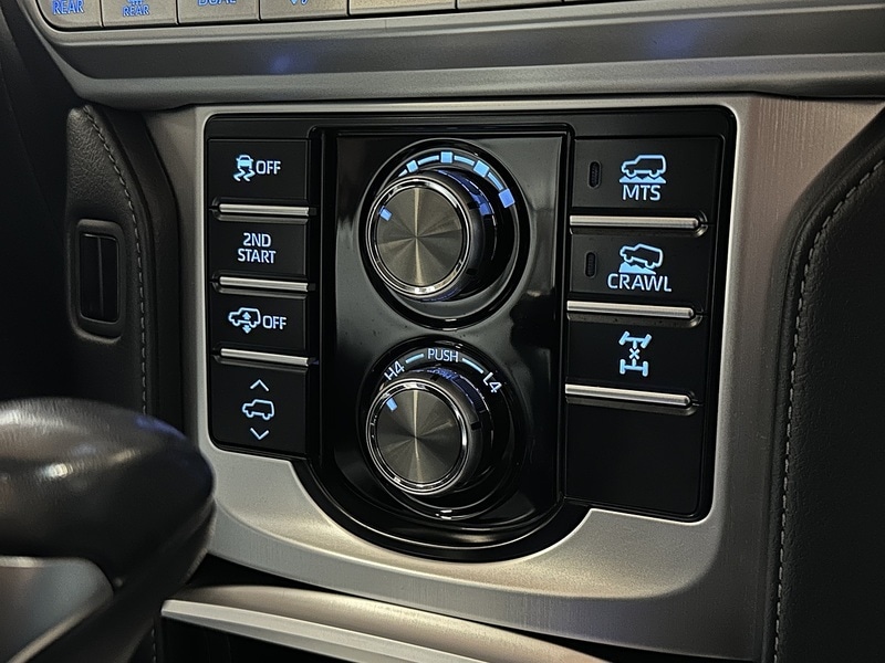 Used Toyota Land Cruiser 2023 for sale - 76819375: Photo 29