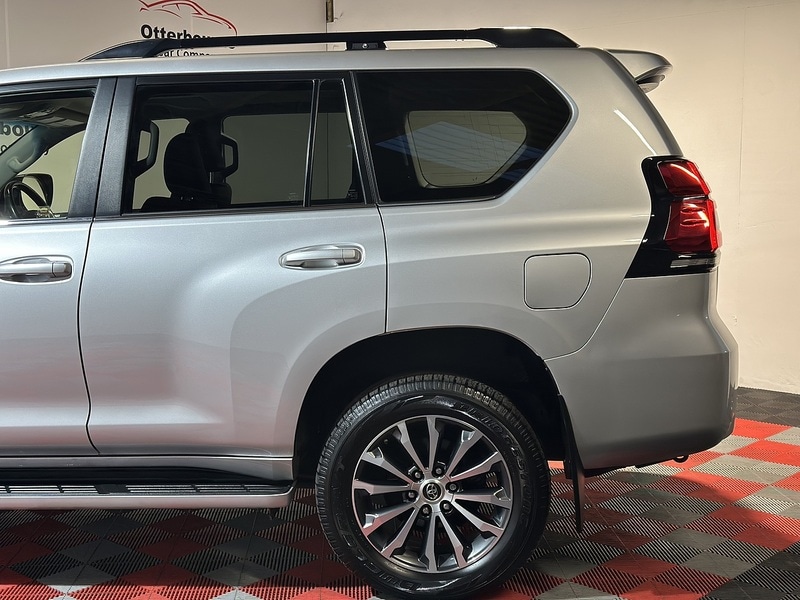 Used Toyota Land Cruiser 2023 for sale - 76819375: Photo 48