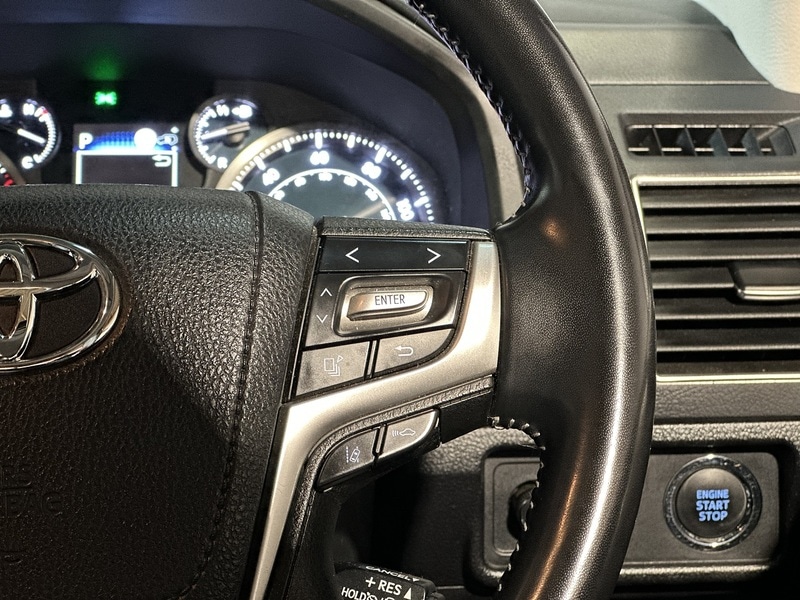 Used Toyota Land Cruiser 2023 for sale - 76819375: Photo 55