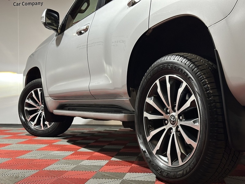 Used Toyota Land Cruiser 2023 for sale - 76819375: Photo 57