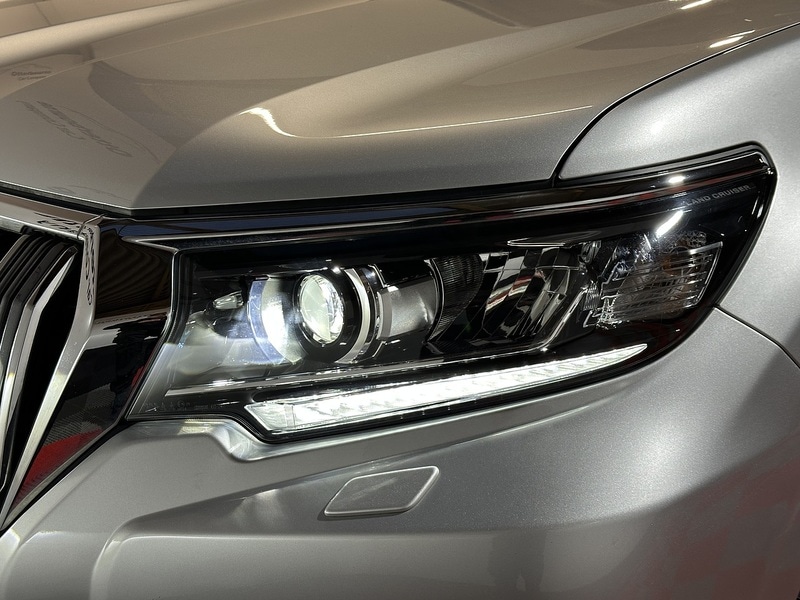 Used Toyota Land Cruiser 2023 for sale - 76819375: Photo 59