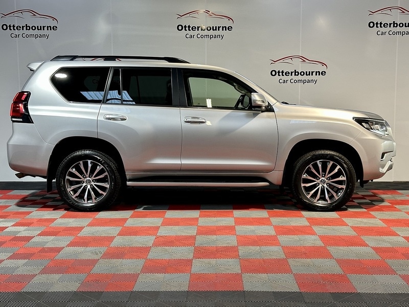 Used Toyota Land Cruiser 2023 for sale - 76819375: Photo 6