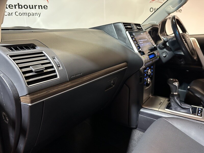 Used Toyota Land Cruiser 2023 for sale - 76819375: Photo 61