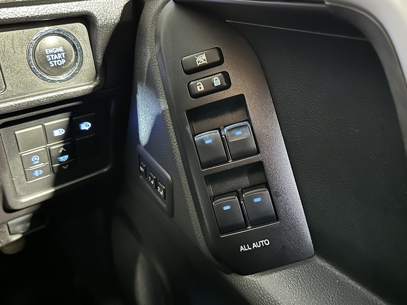 Used Toyota Land Cruiser 2023 for sale - 76819375: Photo 67