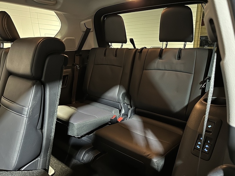 Used Toyota Land Cruiser 2023 for sale - 76819375: Photo 69