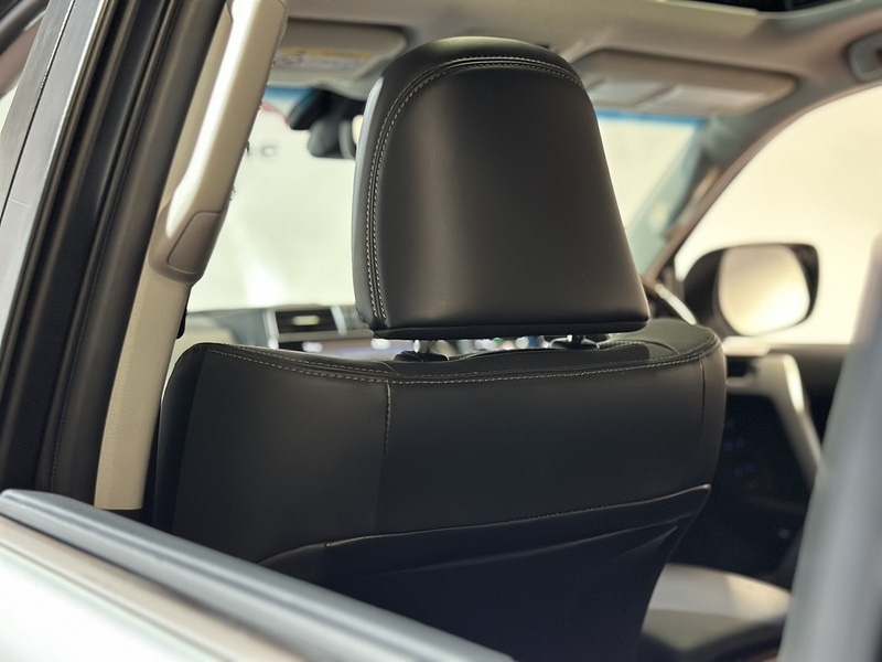 Used Toyota Land Cruiser 2023 for sale - 76819375: Photo 76