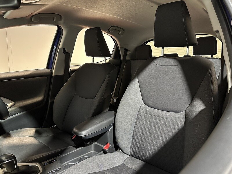 Used Toyota Yaris 2021 for sale - 77465295: Photo 30