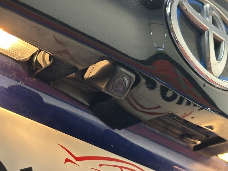 Used Toyota Yaris 2021 for sale - 77465295: Photo 41