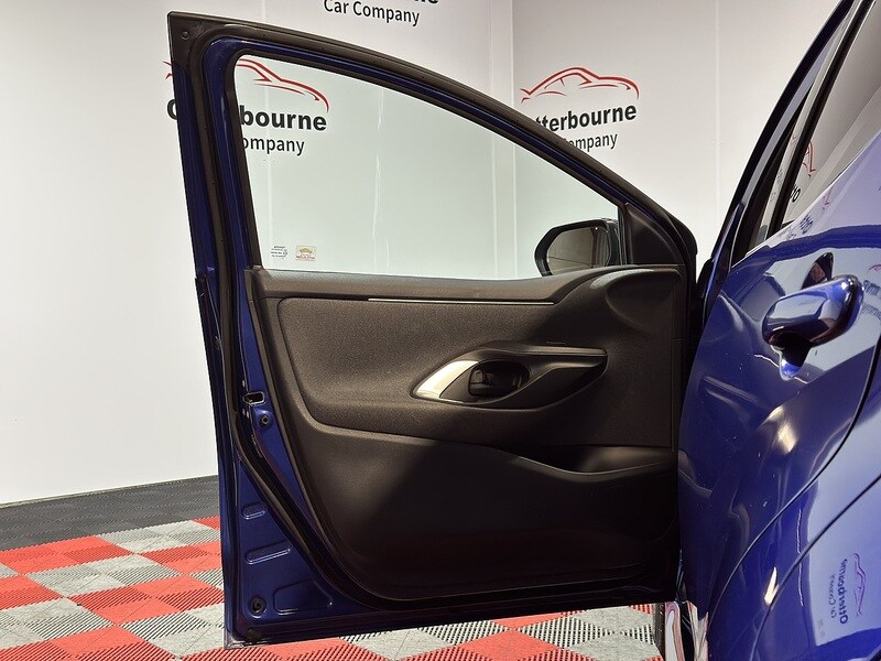 Used Toyota Yaris 2021 for sale - 77465295: Photo 42