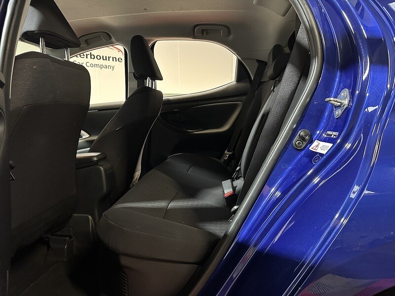 Used Toyota Yaris 2021 for sale - 77465295: Photo 51