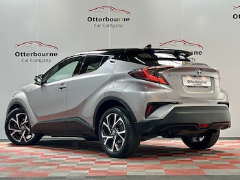 Used Toyota C-HR 2018 for sale - 78501809: Photo