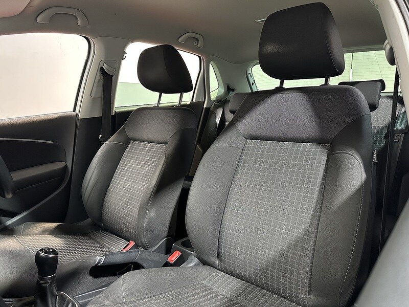 Used Volkswagen Polo 2016 for sale - 77223013: Photo 28