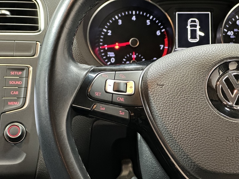 Used Volkswagen Polo 2016 for sale - 77223013: Photo 35