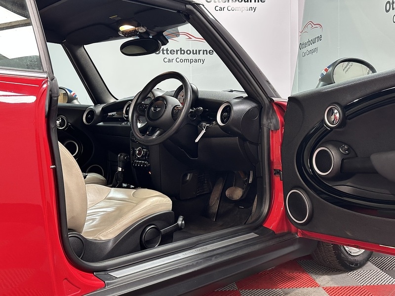 Used MINI Convertible 2013 for sale - 78083627: Photo 39