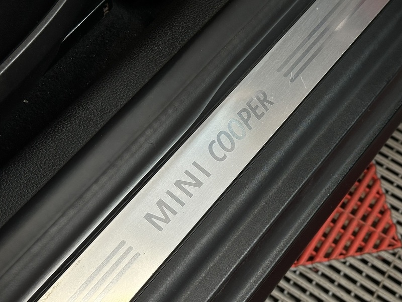Used MINI Convertible 2013 for sale - 78083627: Photo 42