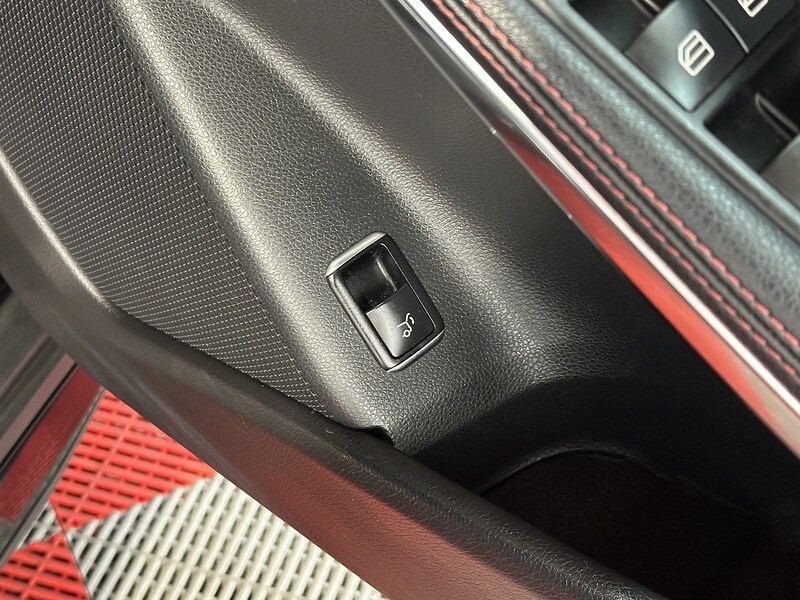 Used Mercedes-Benz GLA 2017 for sale - 77572416: Photo 35