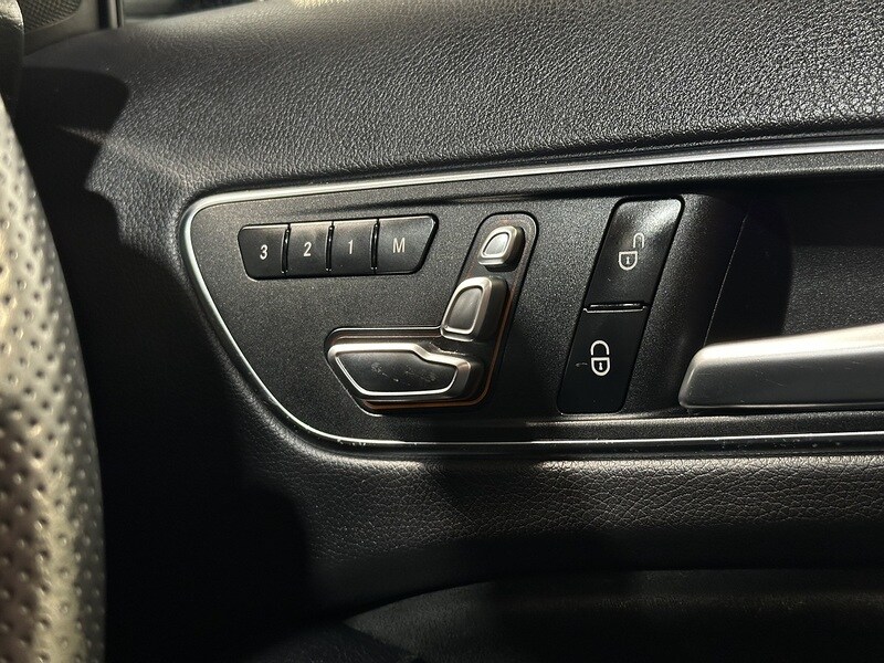 Used Mercedes-Benz GLA 2017 for sale - 77572416: Photo 41