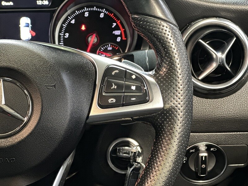 Used Mercedes-Benz GLA 2017 for sale - 77572416: Photo 50