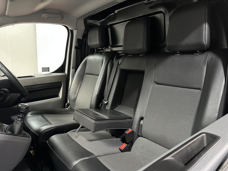 Used Peugeot Expert 2021 for sale - 76819355: Photo 30