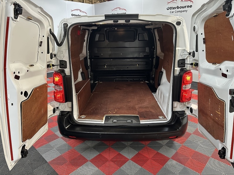 Used Peugeot Expert 2021 for sale - 76819355: Photo 32