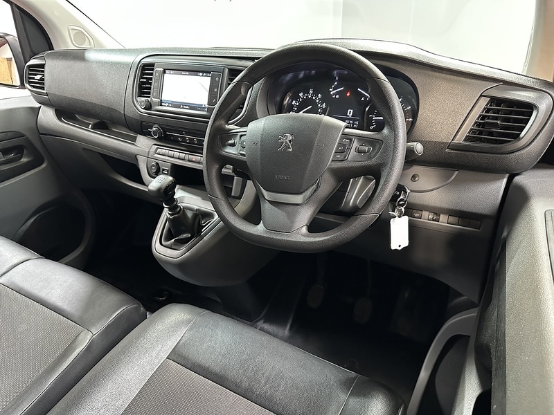 Used Peugeot Expert 2021 for sale - 76819355: Photo 4