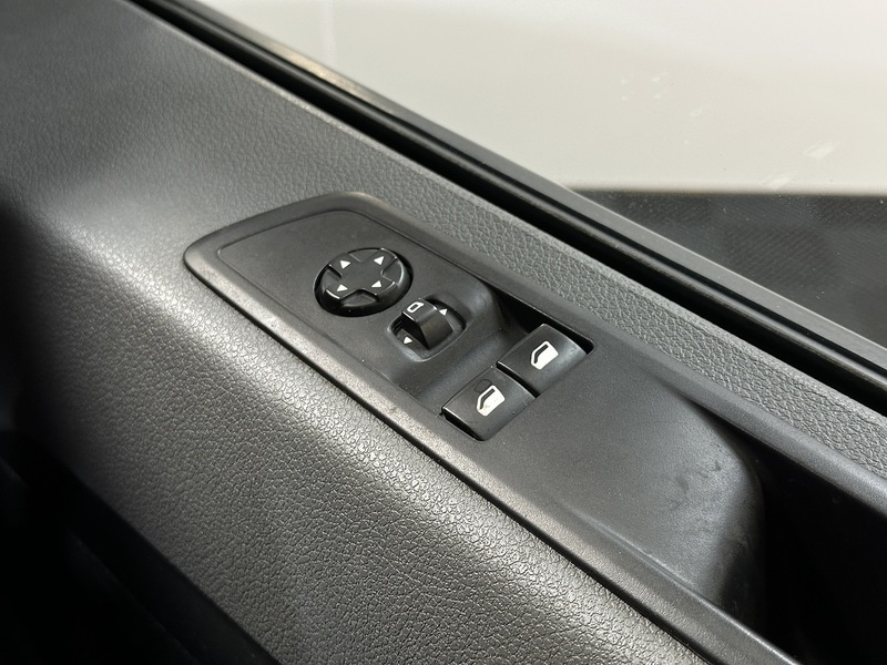 Used Peugeot Expert 2021 for sale - 76819355: Photo 48