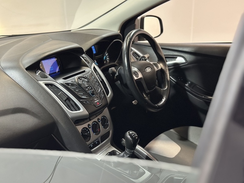 Used Ford Focus 2011 for sale - 78012743: Photo 37