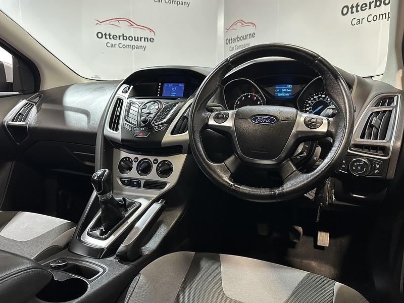 Used Ford Focus 2011 for sale - 78012743: Photo 4